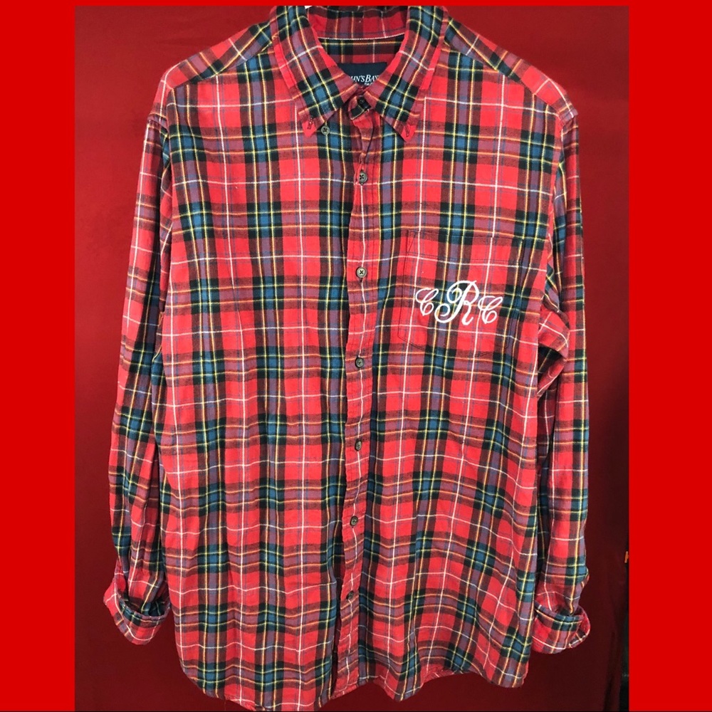 100% cotton St. John’s bay red shirt unisex